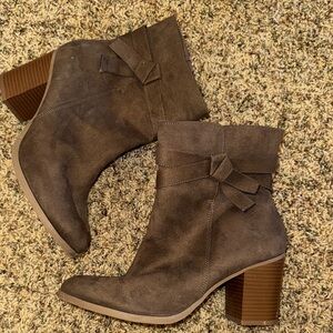American Eagle Women’s Boots